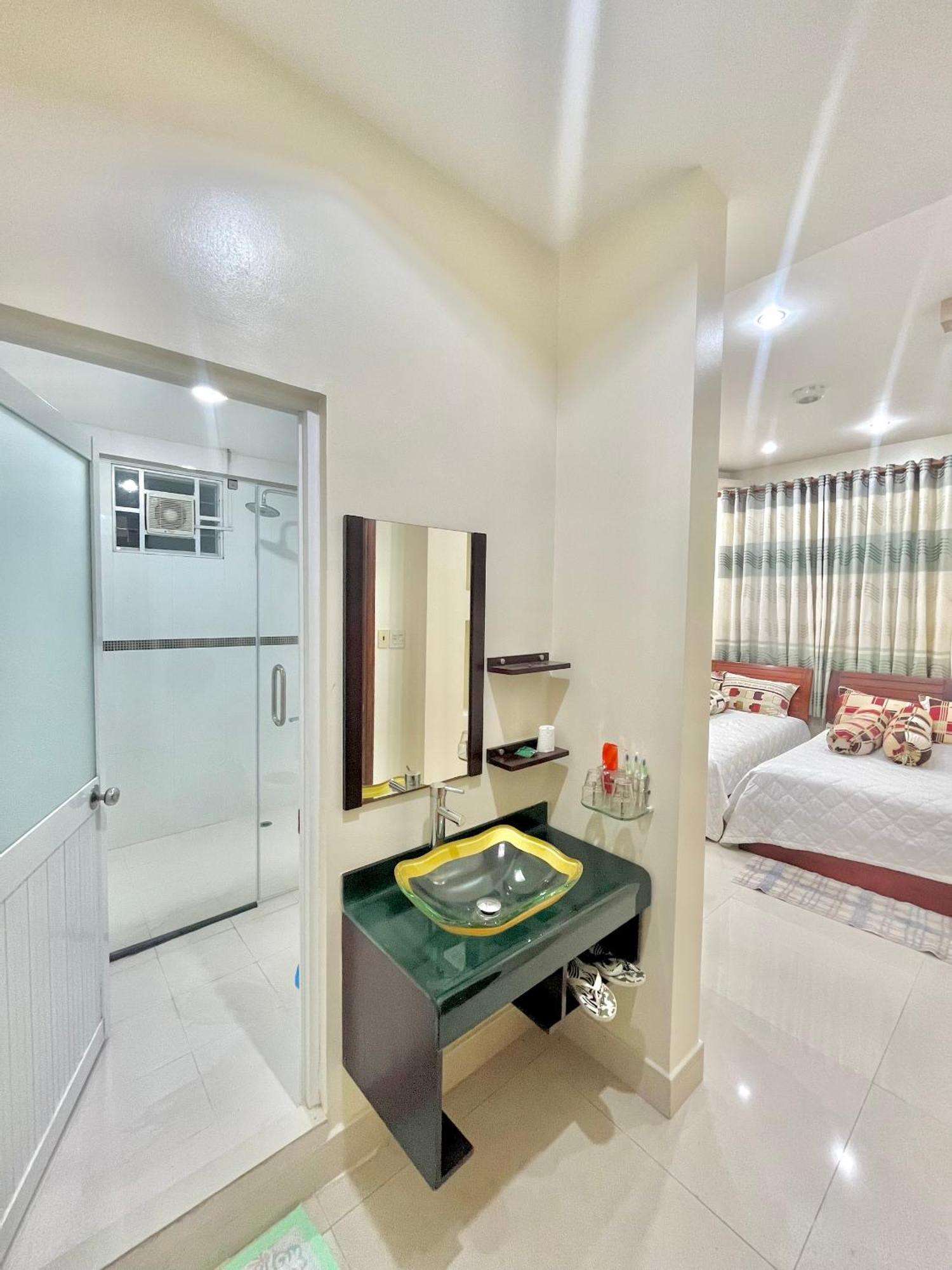 Cherry Homestay - Hoang De Motel Chau Doc Exteriör bild