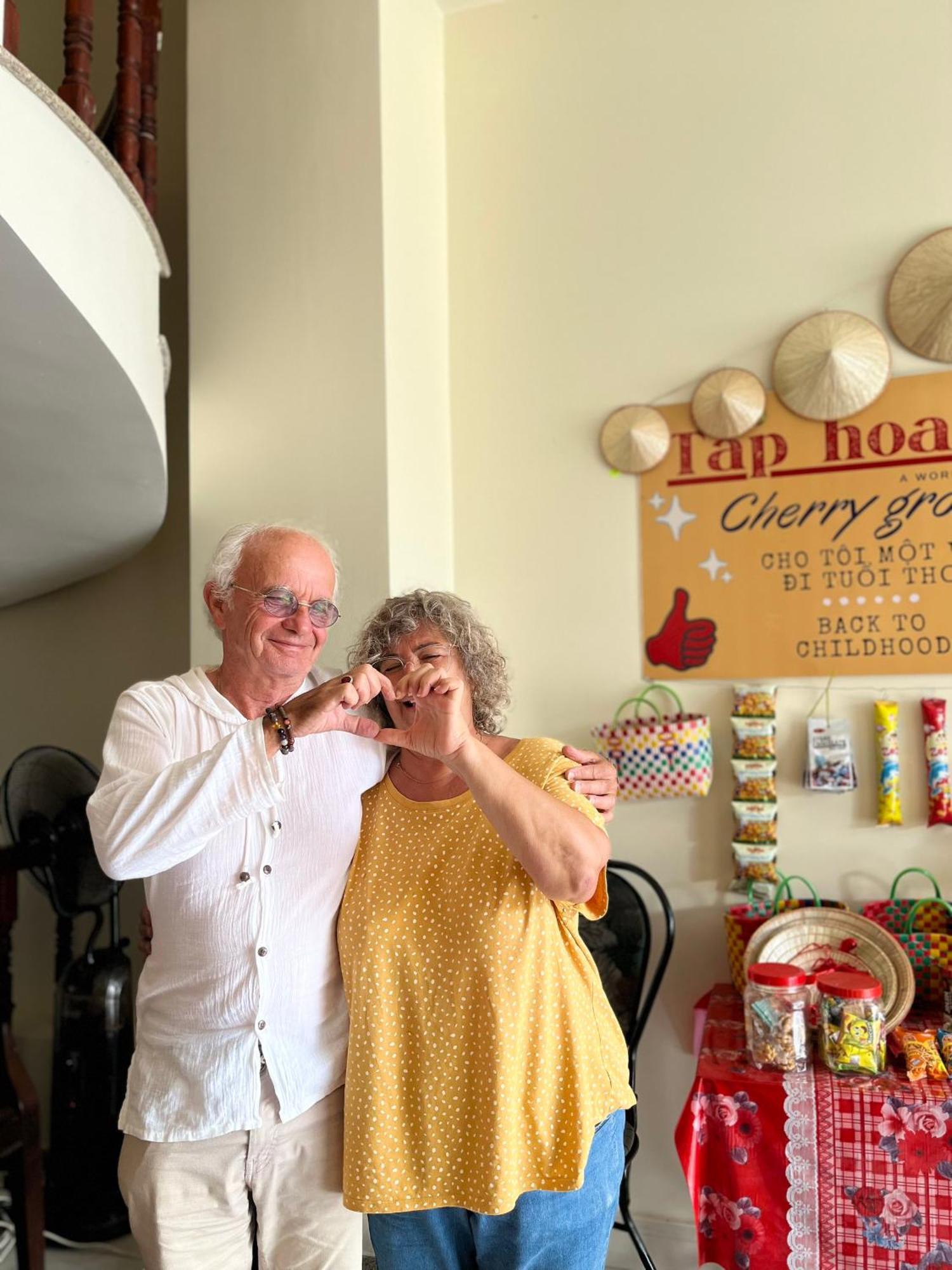 Cherry Homestay - Hoang De Motel Chau Doc Exteriör bild